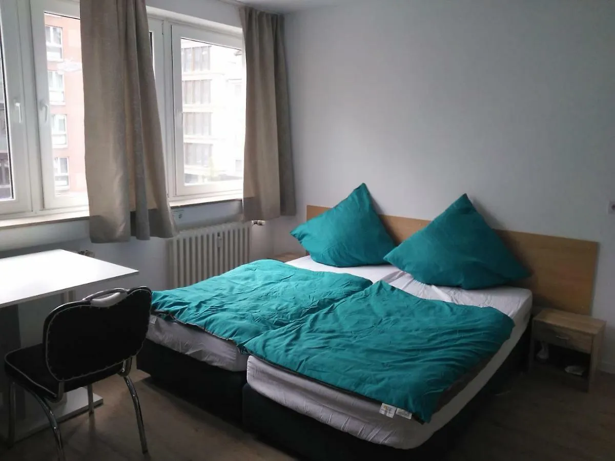 아파트 Studio-Apartment Am Wehrhahn 38 뒤셀도르프